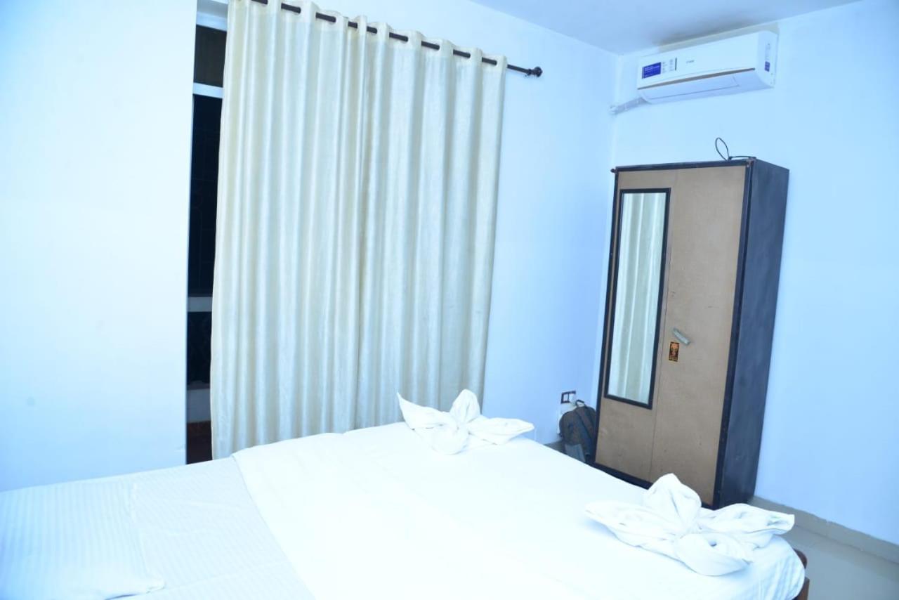 Cliff Heaven 2 Bhk Ac Apartment Orlim Εξωτερικό φωτογραφία