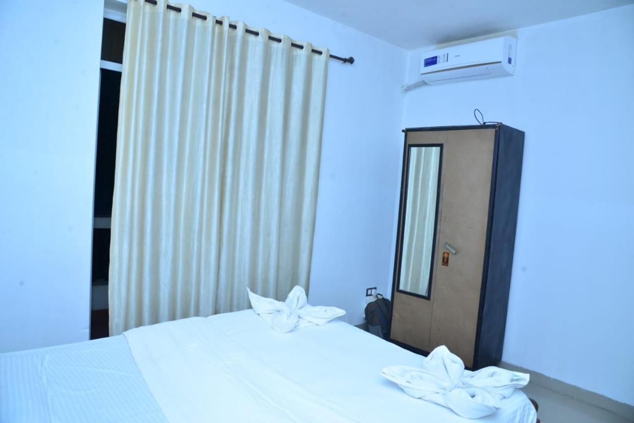 Cliff Heaven 2 Bhk Ac Apartment Orlim Εξωτερικό φωτογραφία